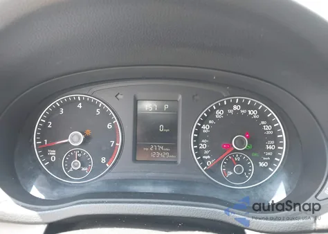 2015 Volkswagen Passat 1.8T Limited Edition из США, поврежденный, VIN 1VWAT7A37FC112814